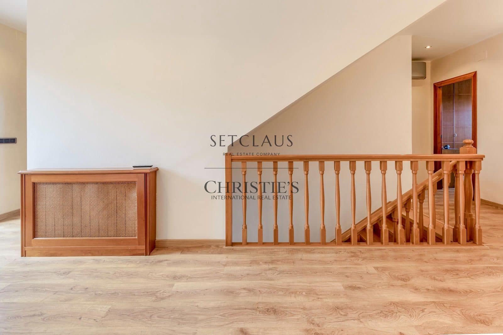 5 soveværelse Villa til salg i Alella med swimmingpool garage - € 1.150.000 (Ref: 10163617)