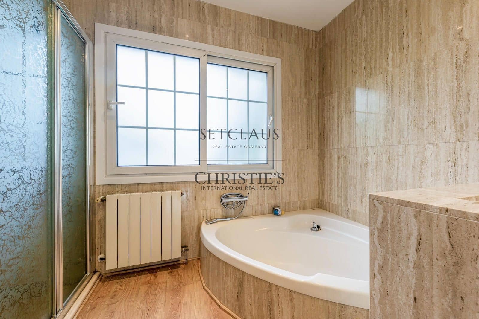 5 soveværelse Villa til salg i Alella med swimmingpool garage - € 1.150.000 (Ref: 10163617)
