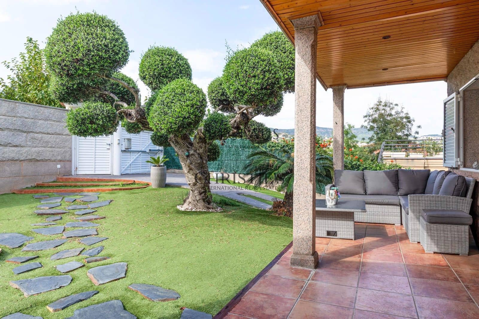 5 soveværelse Villa til salg i Alella med swimmingpool garage - € 1.150.000 (Ref: 10163617)