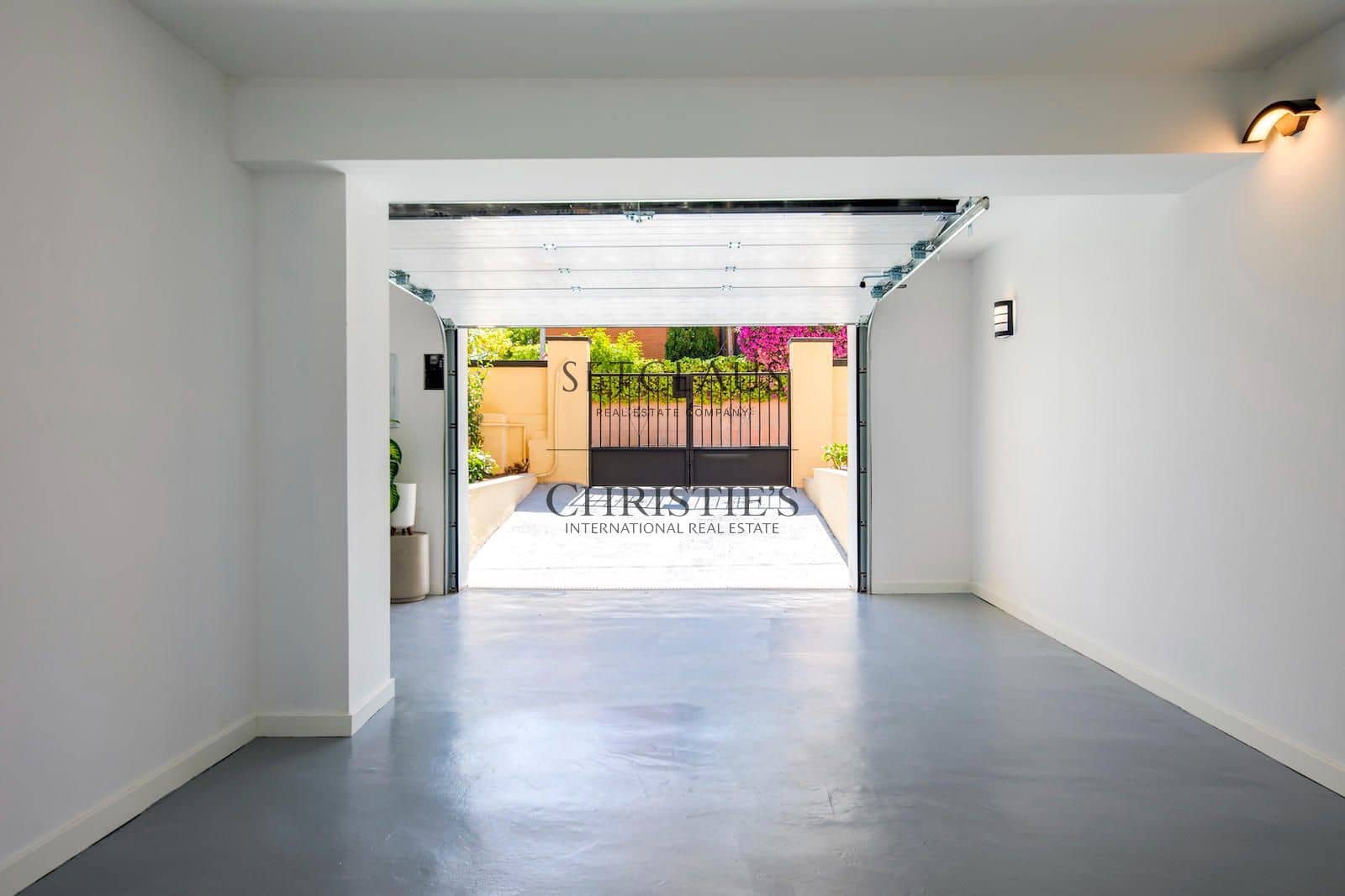 3 soverom Villa til salgs i Alella med svømmebasseng garasje - € 650 000 (Ref: 10170211)