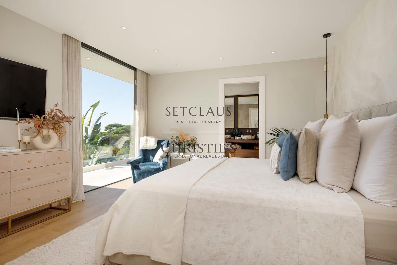 4 bedroom Villa for sale in Sant Andreu de Llavaneres with pool garage - € 3,750,000 (Ref: 10175740)
