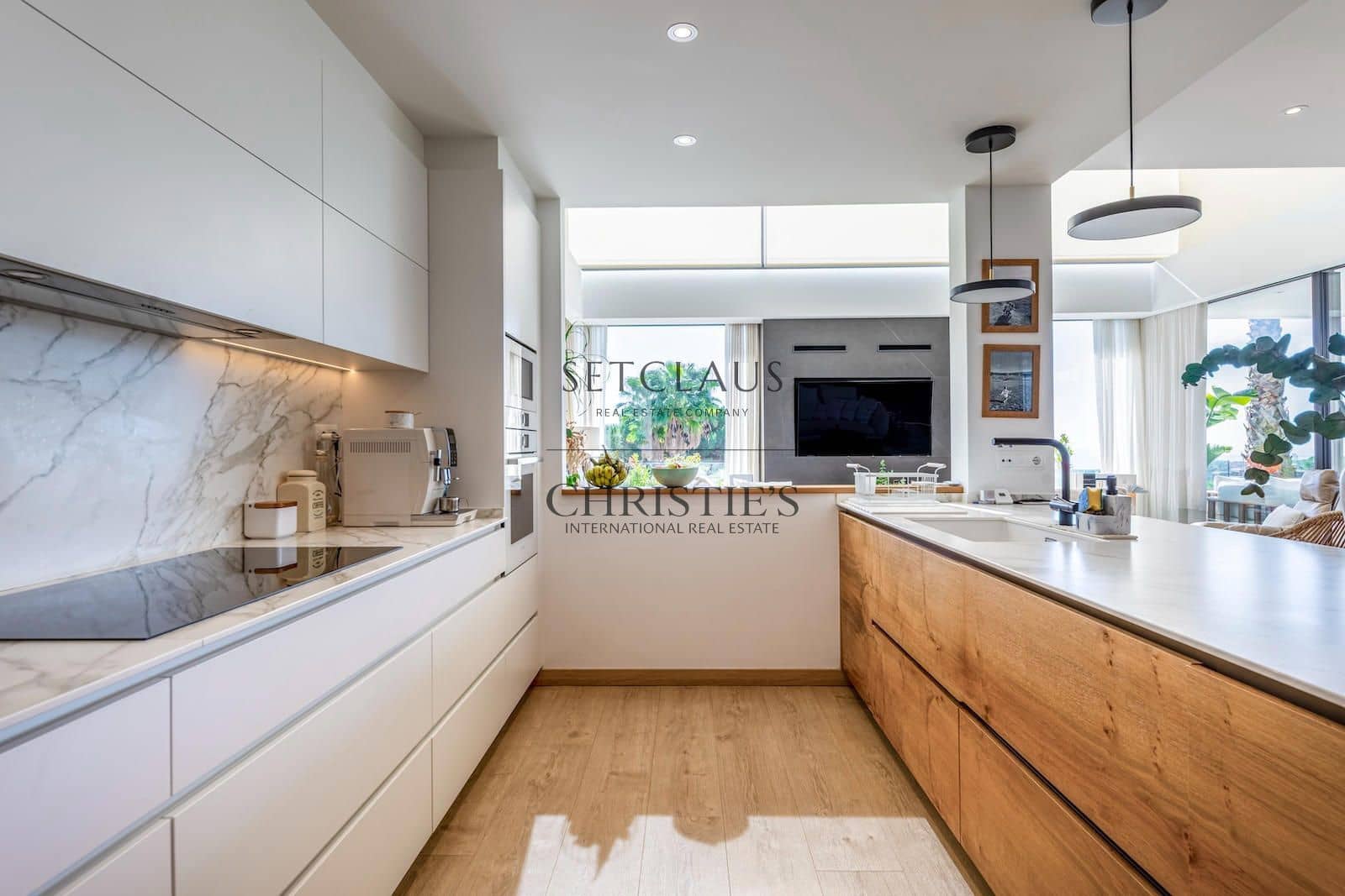 4 bedroom Villa for sale in Sant Andreu de Llavaneres with pool garage - € 3,750,000 (Ref: 10175740)