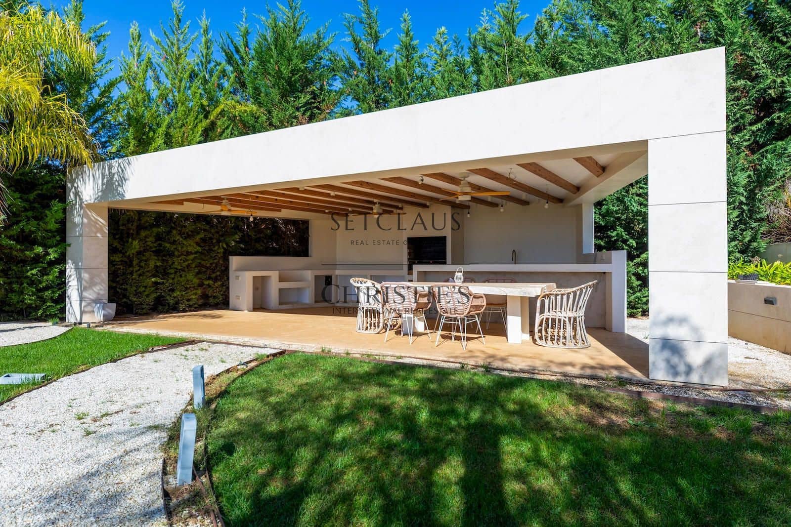 4 bedroom Villa for sale in Sant Andreu de Llavaneres with pool garage - € 3,750,000 (Ref: 10175740)