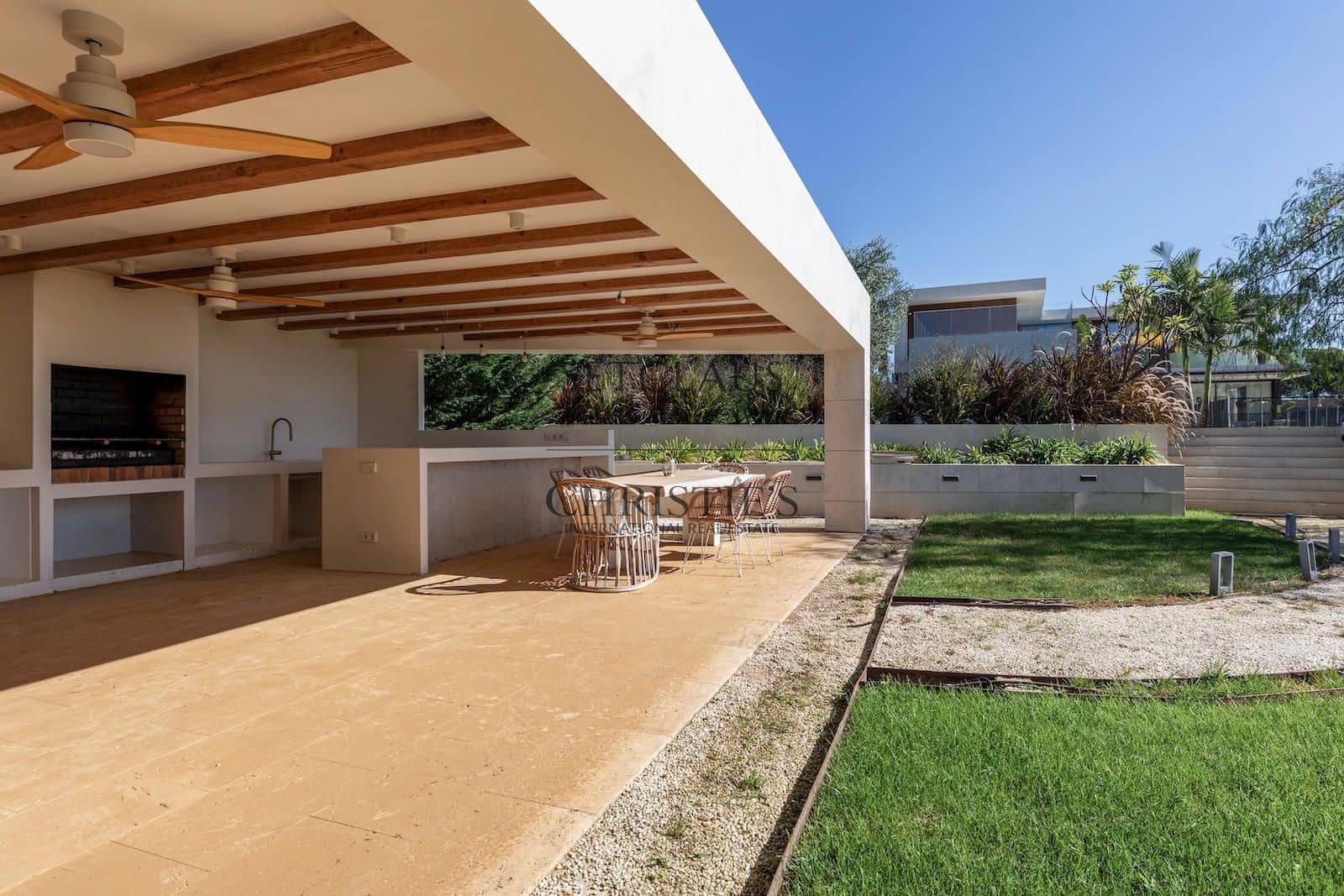 4 bedroom Villa for sale in Sant Andreu de Llavaneres with pool garage - € 3,750,000 (Ref: 10175740)