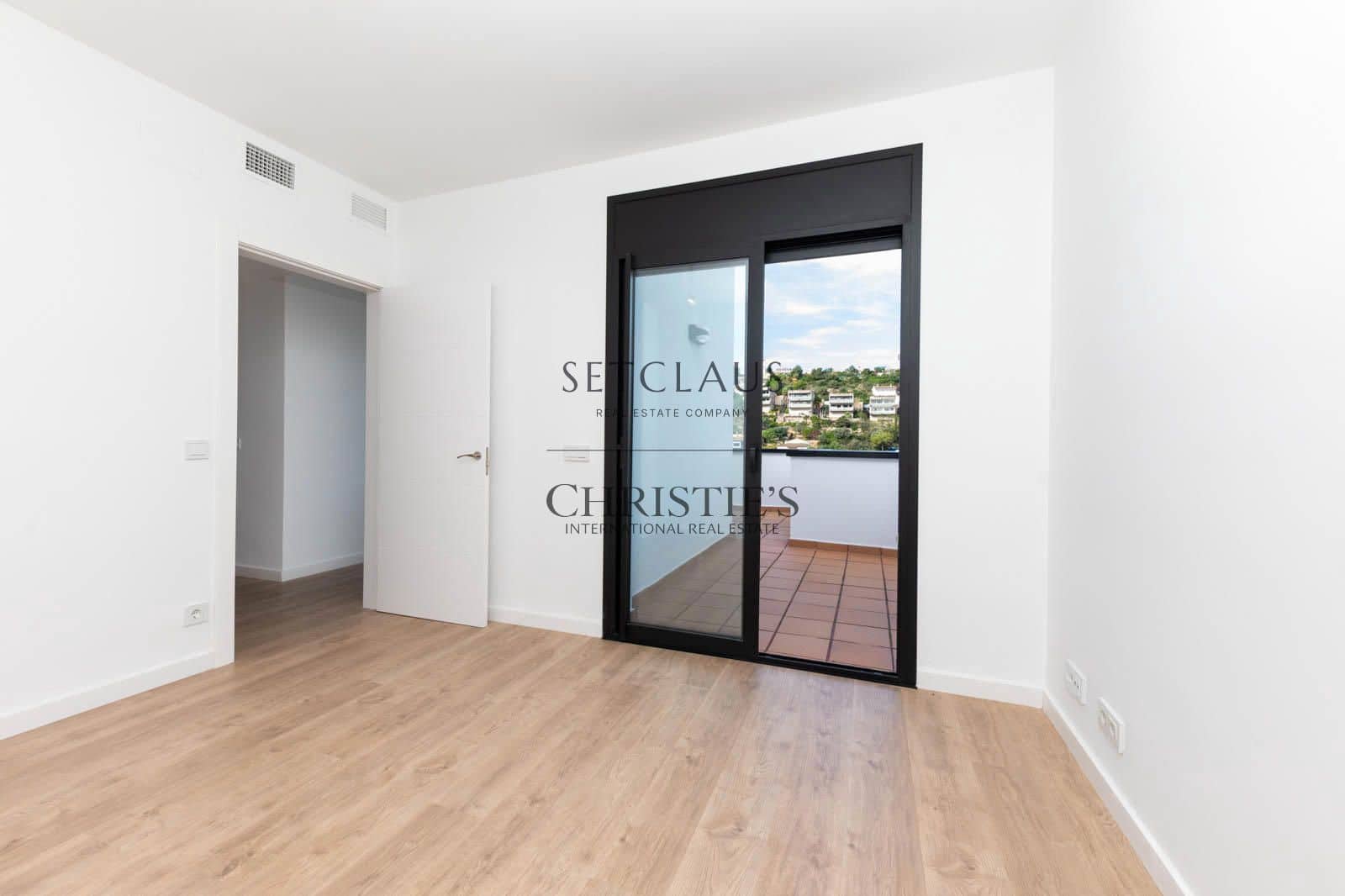 4 sovrum Villa till salu i Calafell med pool garage - 540 000 € (Ref: 10176054)