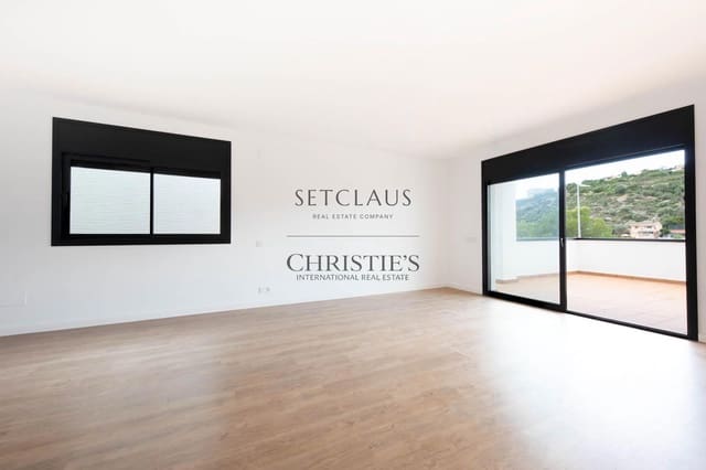 4 sovrum Villa till salu i Calafell med pool garage - 540 000 € (Ref: 10176054)