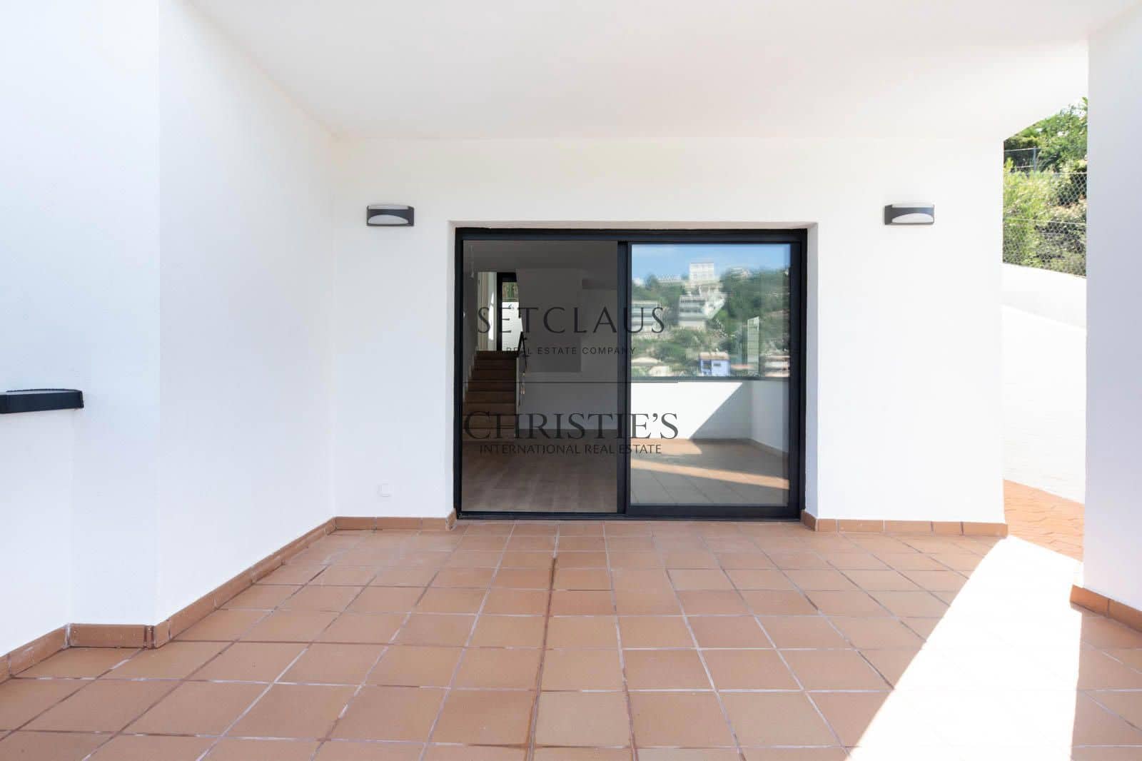 4 sovrum Villa till salu i Calafell med pool garage - 540 000 € (Ref: 10176054)