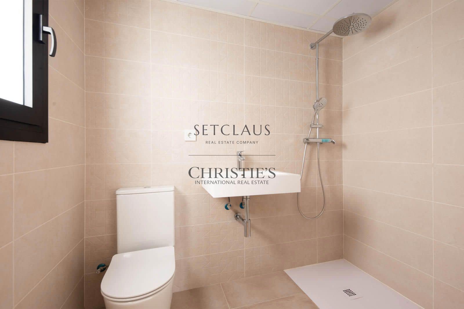 4 sovrum Villa till salu i Calafell med pool garage - 540 000 € (Ref: 10176054)