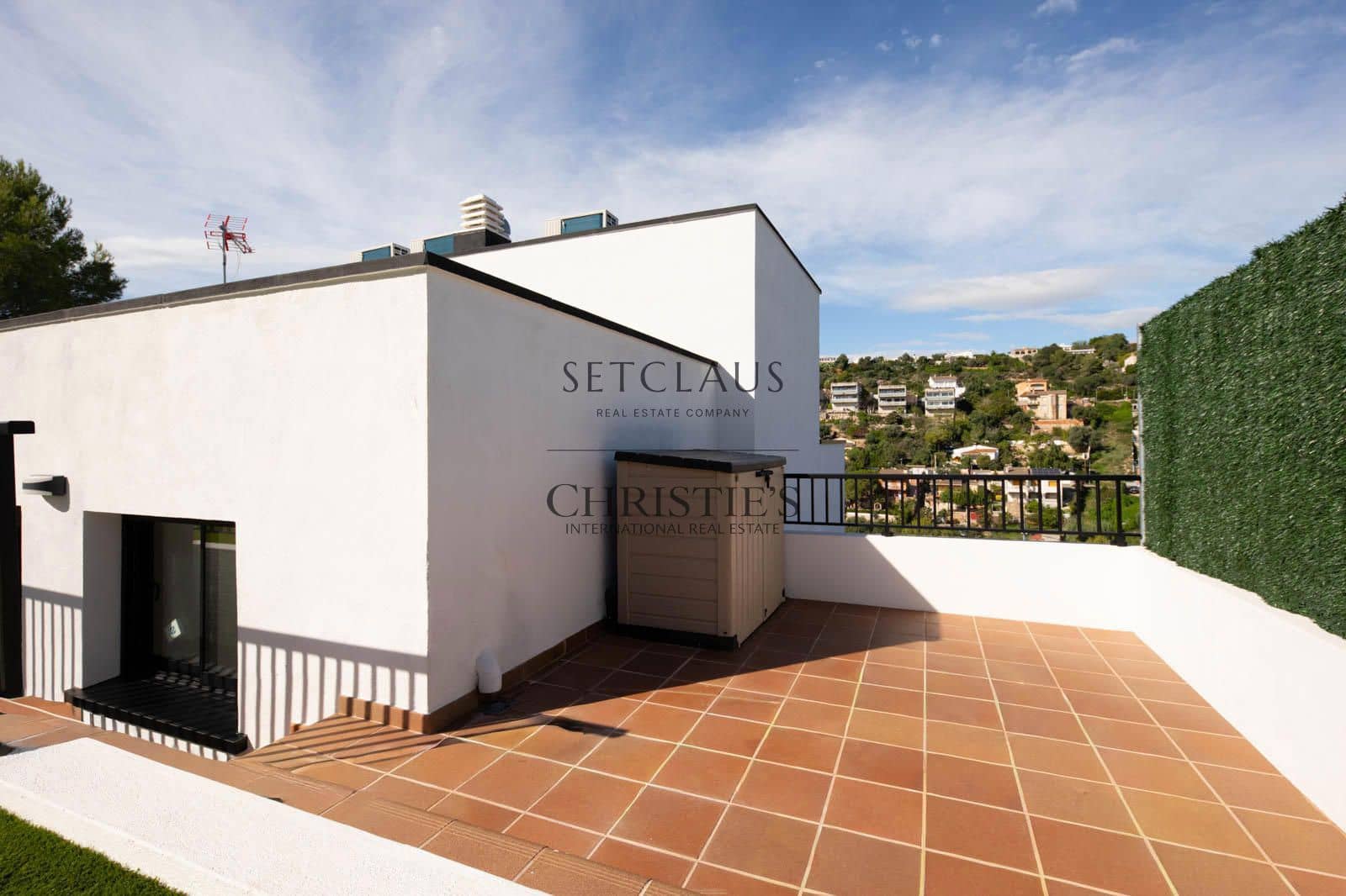 4 sovrum Villa till salu i Calafell med pool garage - 540 000 € (Ref: 10176054)