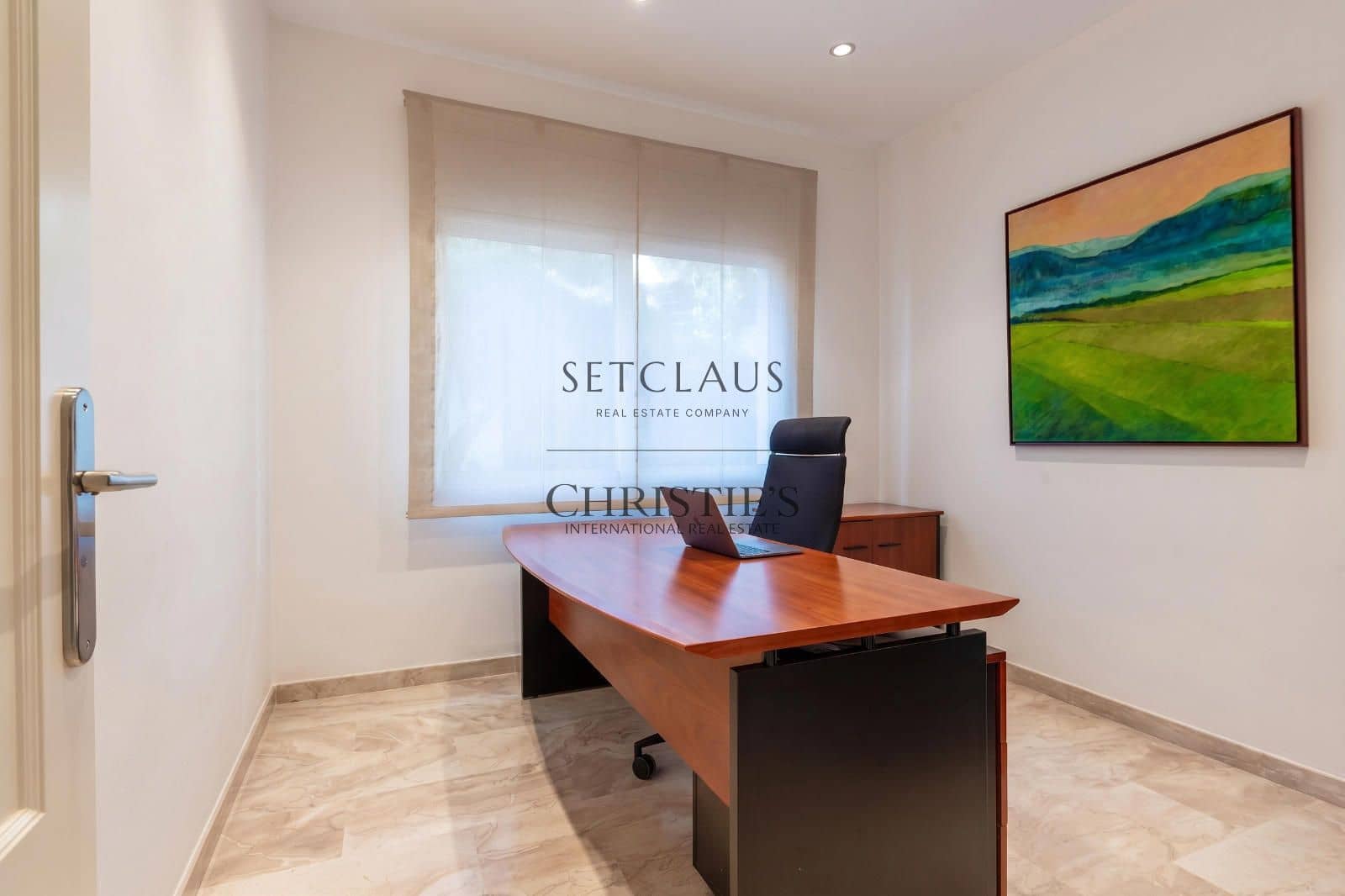 5 bedroom Villa for sale in Premia de Dalt with pool garage - € 1,350,000 (Ref: 10179620)