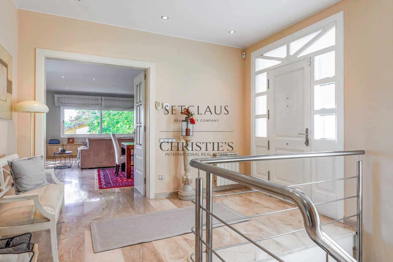 5 bedroom Villa for sale in Premia de Dalt with pool garage - € 1,350,000 (Ref: 10179620)
