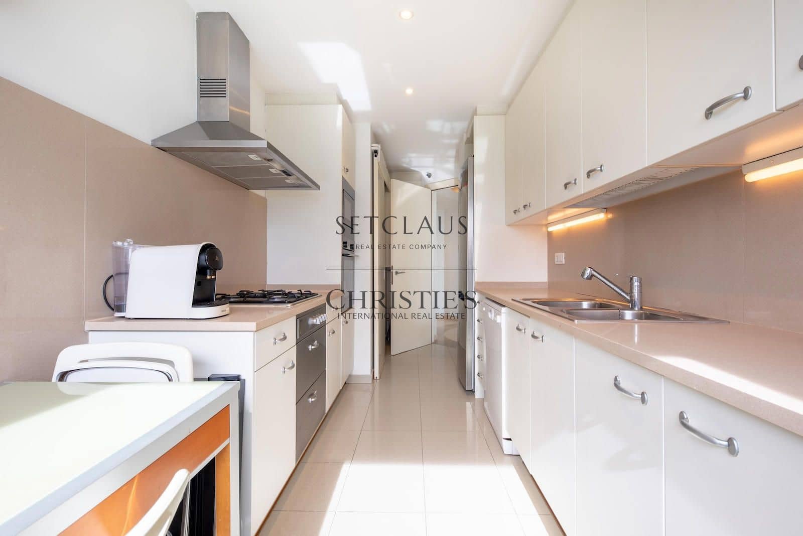 Piso de 3 habitaciones en Barcelona ciudad en venta con piscina - 1.495.000 € (Ref: 10182093)