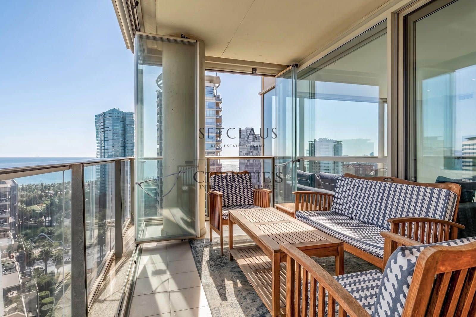 Piso de 3 habitaciones en Barcelona ciudad en venta con piscina - 1.495.000 € (Ref: 10182093)