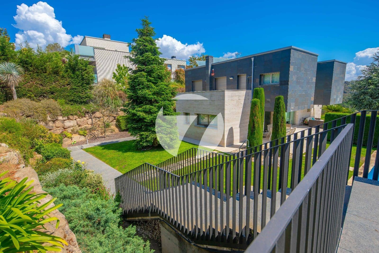 7 soveværelse Villa til salg i Vallromanes med swimmingpool garage - € 1.325.000 (Ref: 5385144)