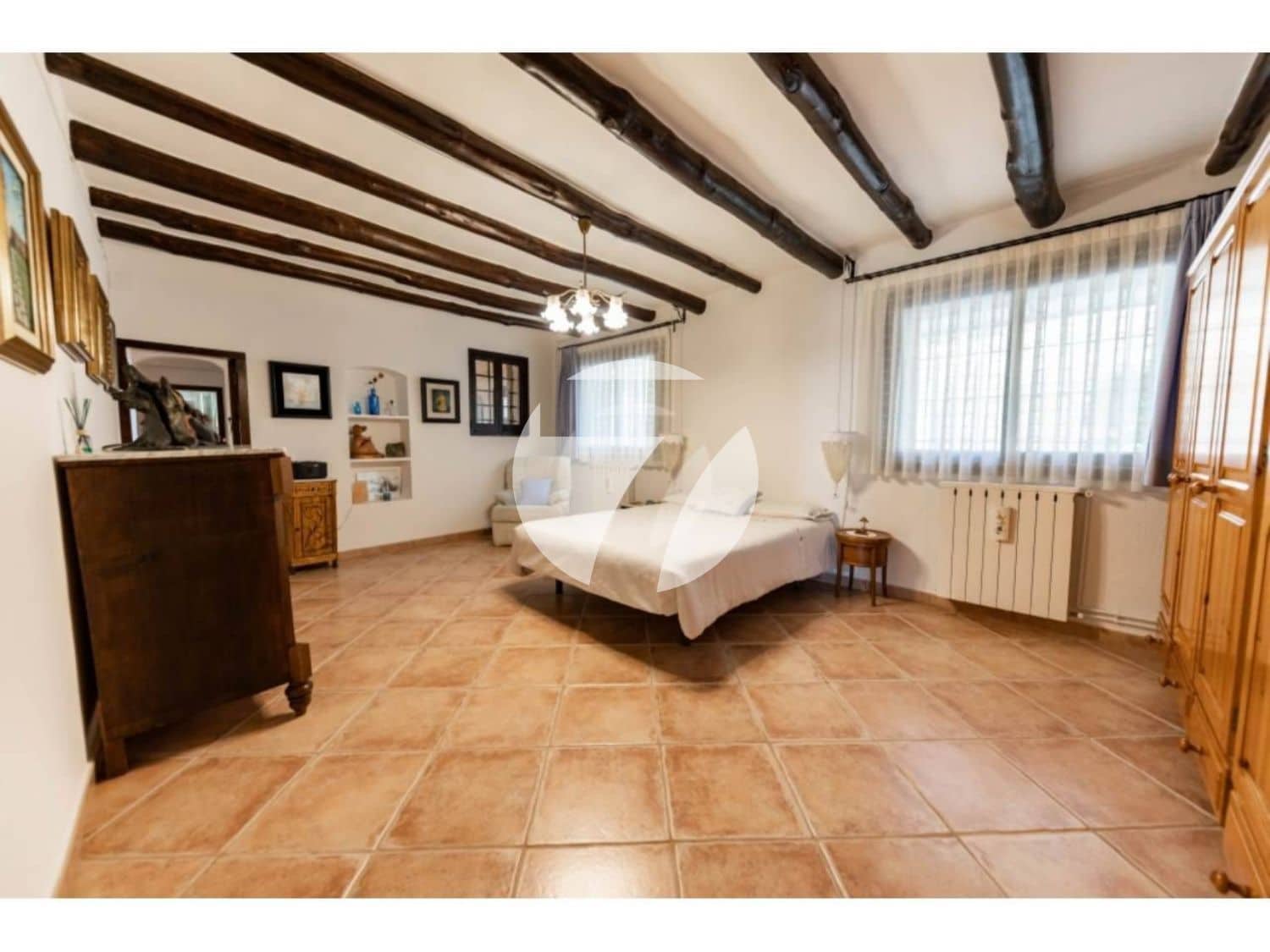 6 bedroom Villa for sale in Sant Feliu de Buixalleu with pool garage - € 1,100,000 (Ref: 5385156)