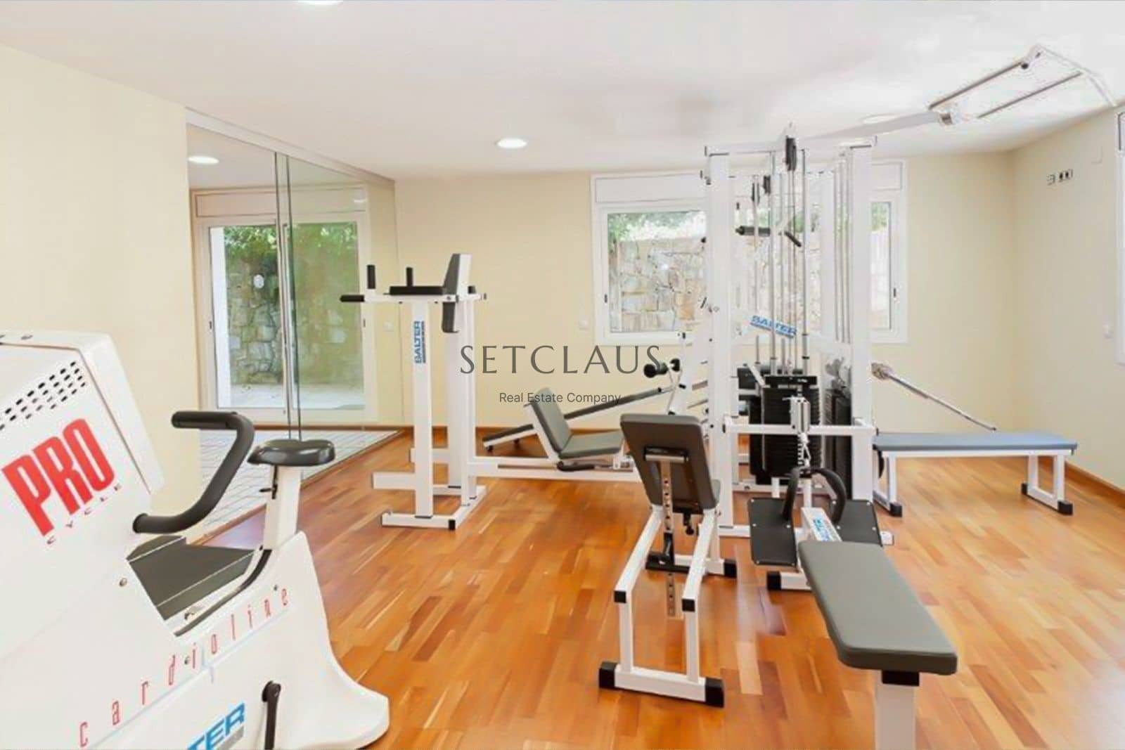 5 sypialnia Willa na sprzedaż w Alella z basenem garażem - 2 000 000 € (Ref: 5385182)