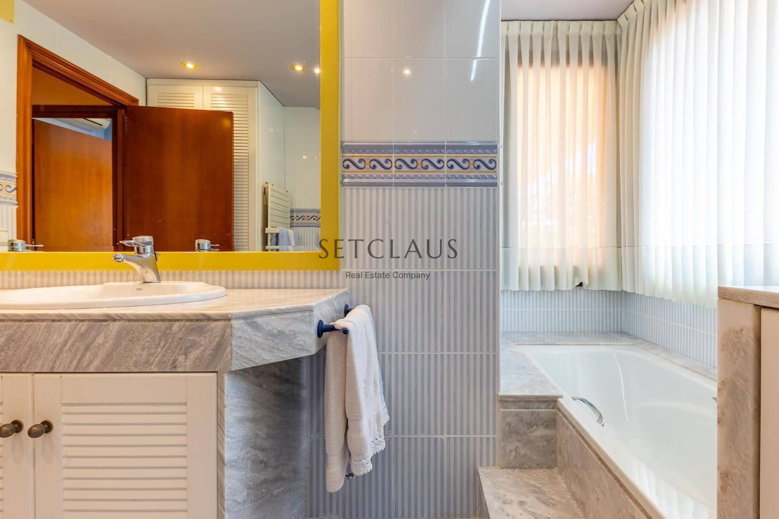 5 soveværelse Villa til salg i Alella med swimmingpool garage - € 1.980.000 (Ref: 5385205)