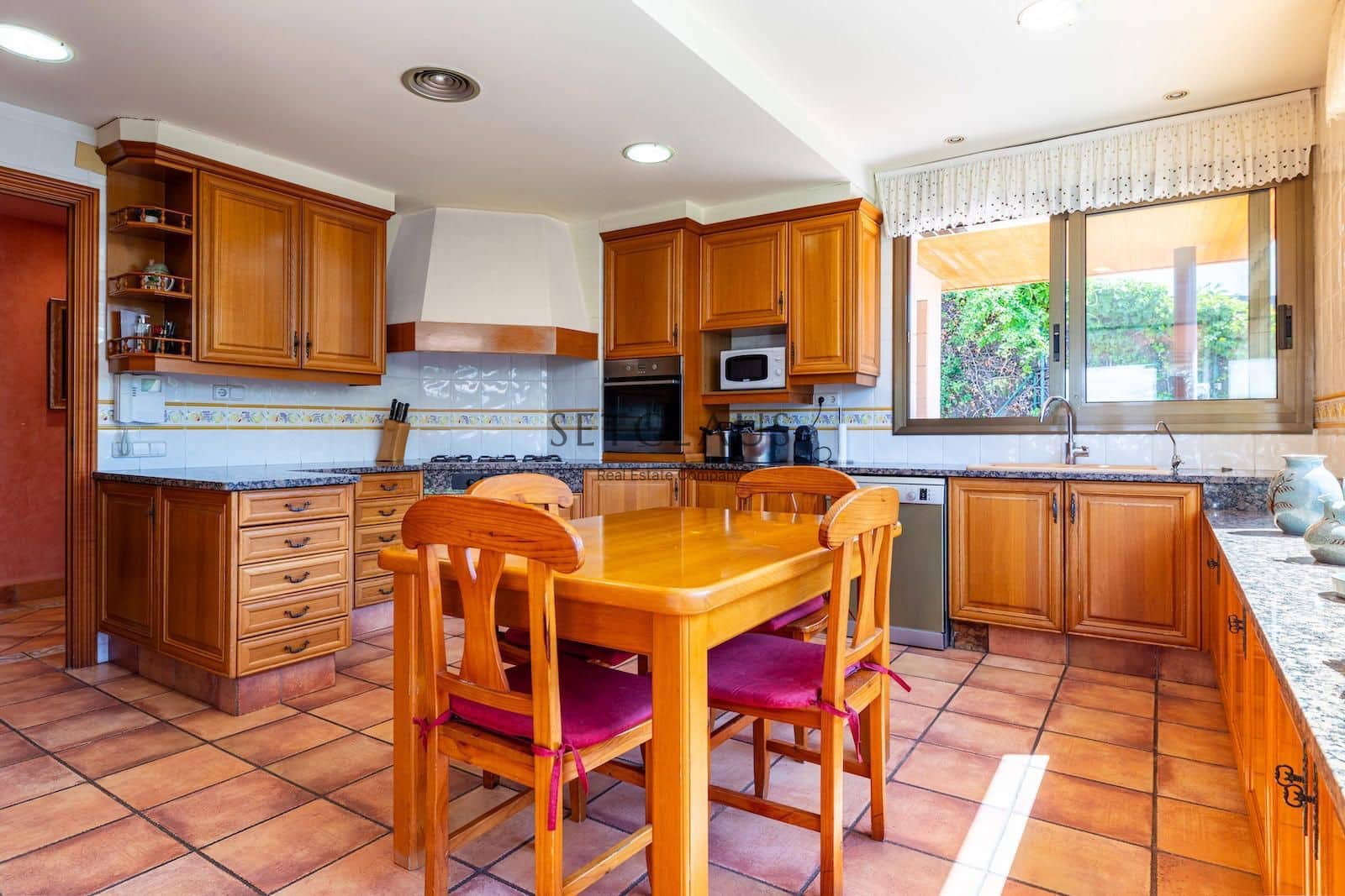 5 soveværelse Villa til salg i Alella med swimmingpool garage - € 1.980.000 (Ref: 5385205)