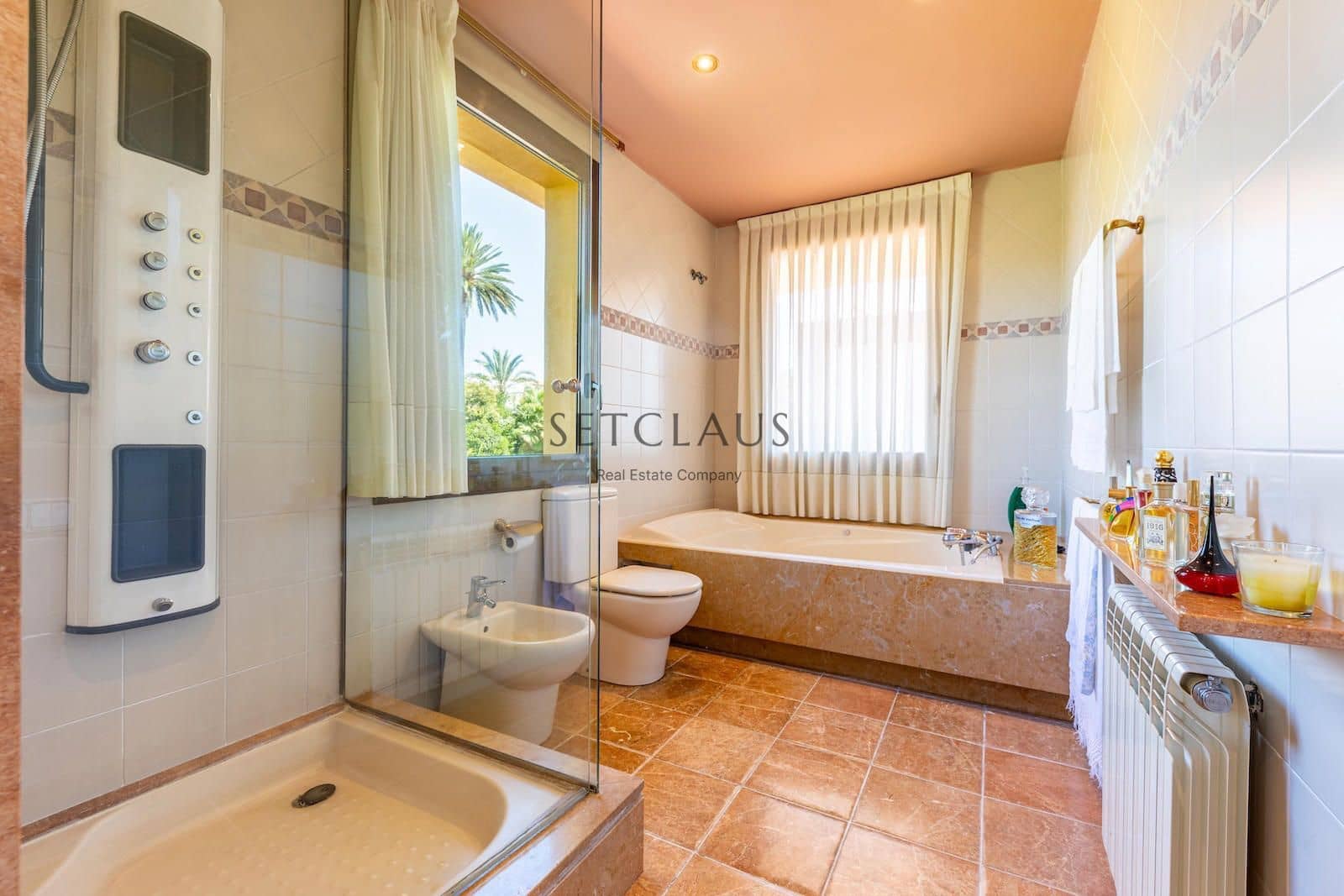 5 soveværelse Villa til salg i Alella med swimmingpool garage - € 1.980.000 (Ref: 5385205)