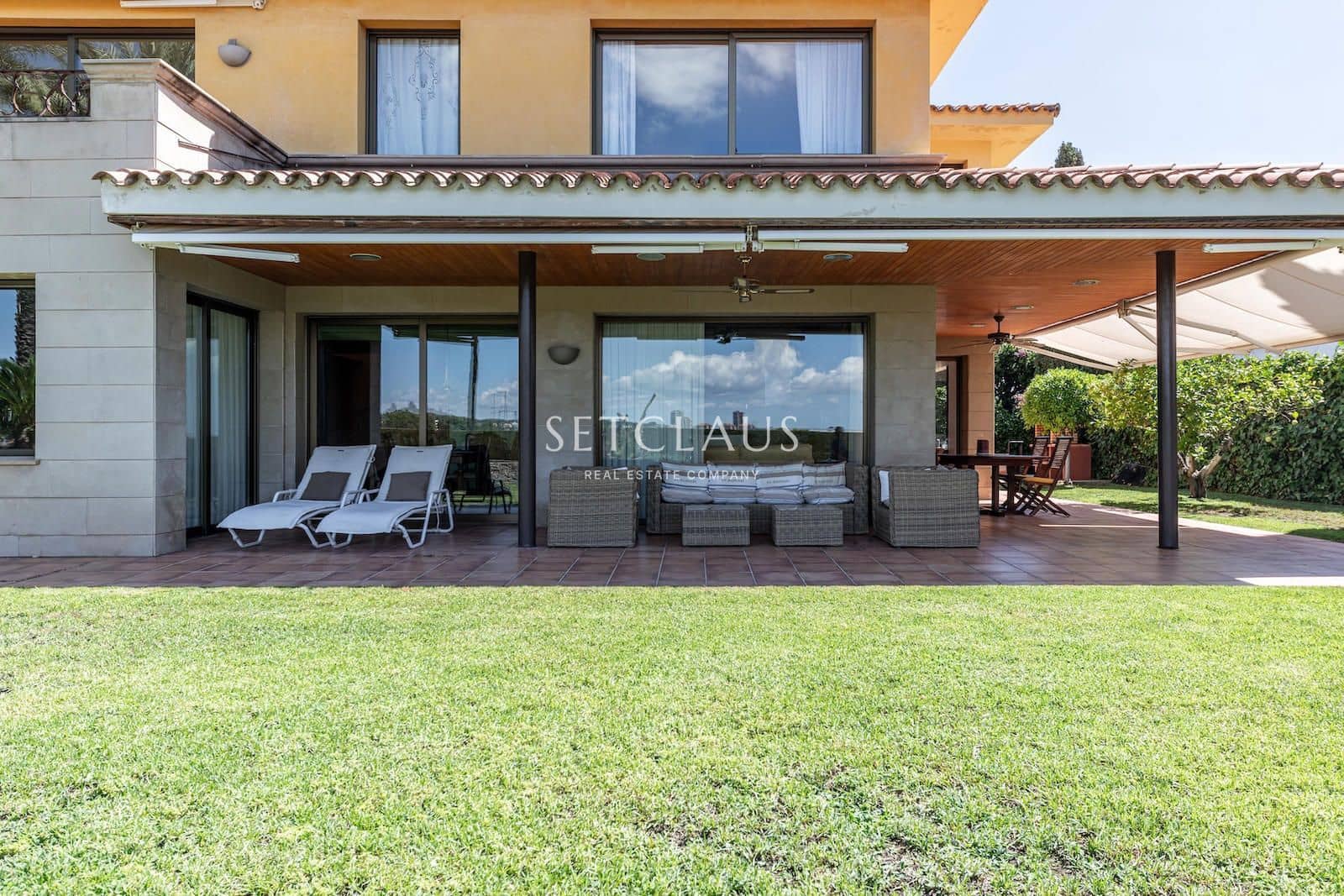 5 soveværelse Villa til salg i Alella med swimmingpool garage - € 1.980.000 (Ref: 5385205)