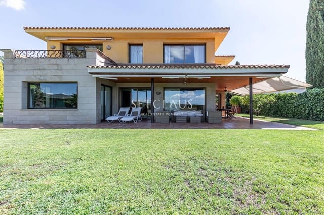5 bedroom Villa for sale in Alella with pool garage - € 1,980,000 (Ref: 5385205)