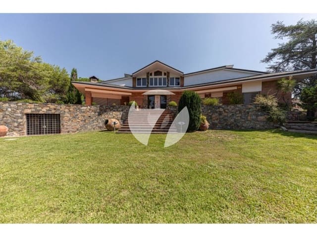 5 slaapkamer Villa te koop in Montornès del Vallès met zwembad garage - € 1.200.000 (Ref: 5385209)