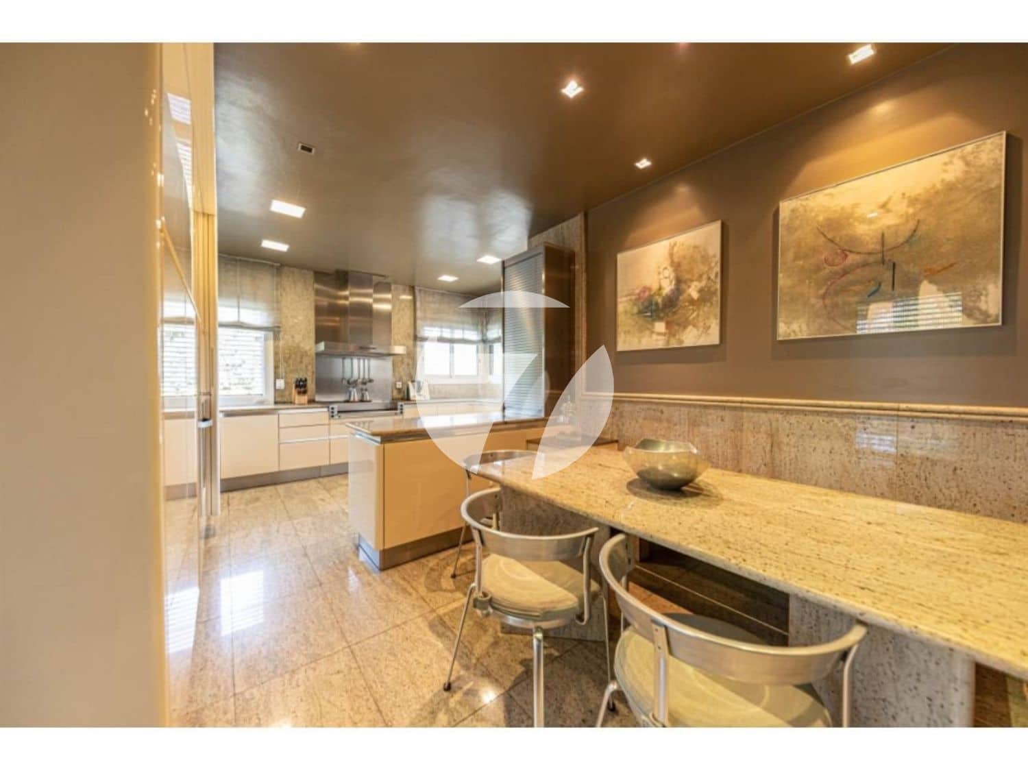 5 slaapkamer Villa te koop in Montornes del Valles met zwembad garage - € 1.200.000 (Ref: 5385209)