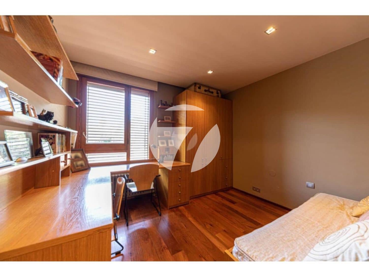 5 slaapkamer Villa te koop in Montornes del Valles met zwembad garage - € 1.200.000 (Ref: 5385209)