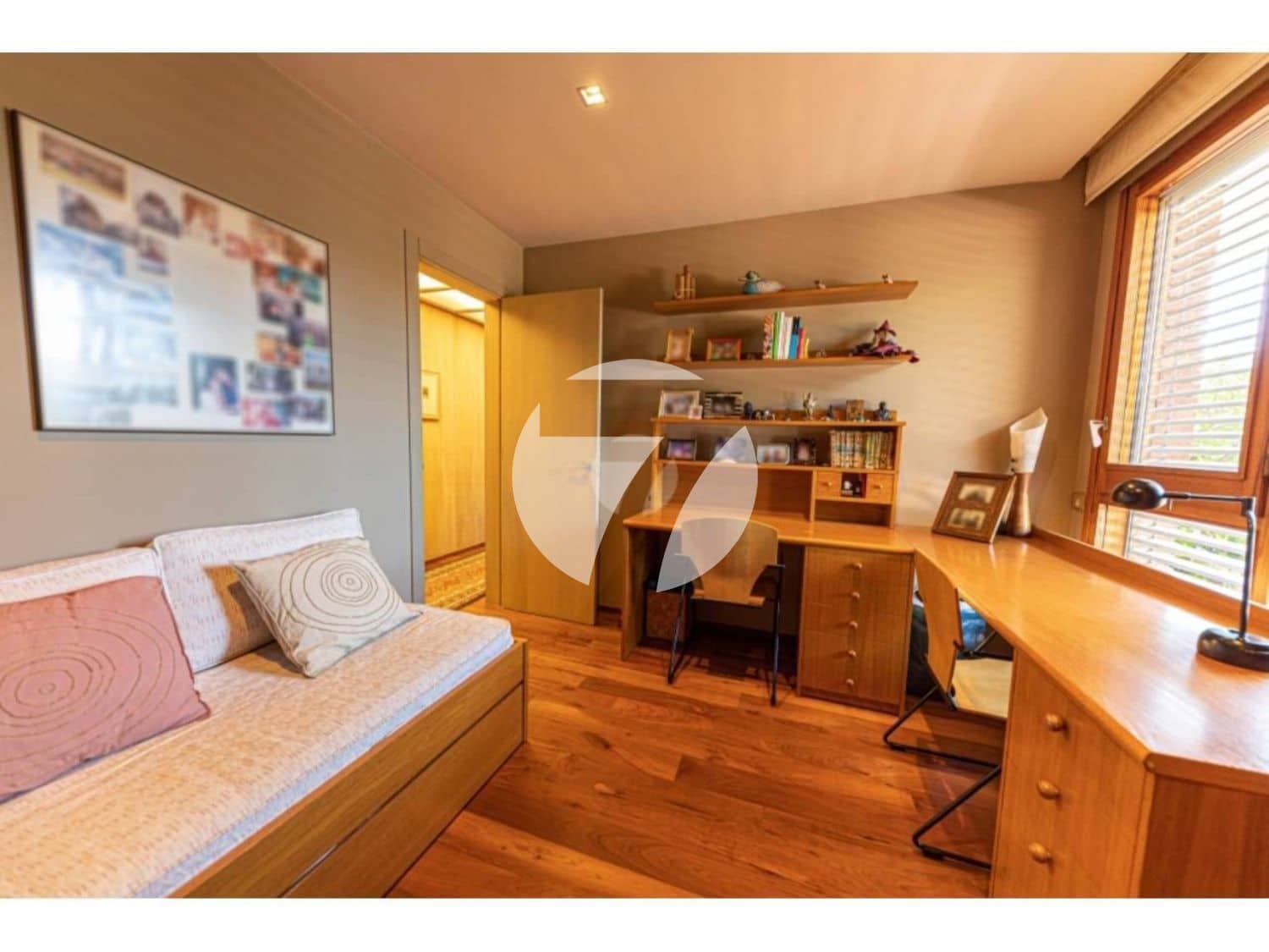 5 slaapkamer Villa te koop in Montornes del Valles met zwembad garage - € 1.200.000 (Ref: 5385209)