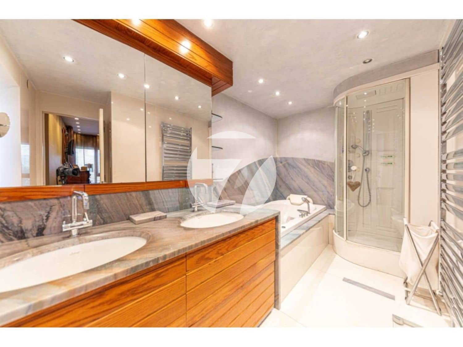 5 slaapkamer Villa te koop in Montornes del Valles met zwembad garage - € 1.200.000 (Ref: 5385209)