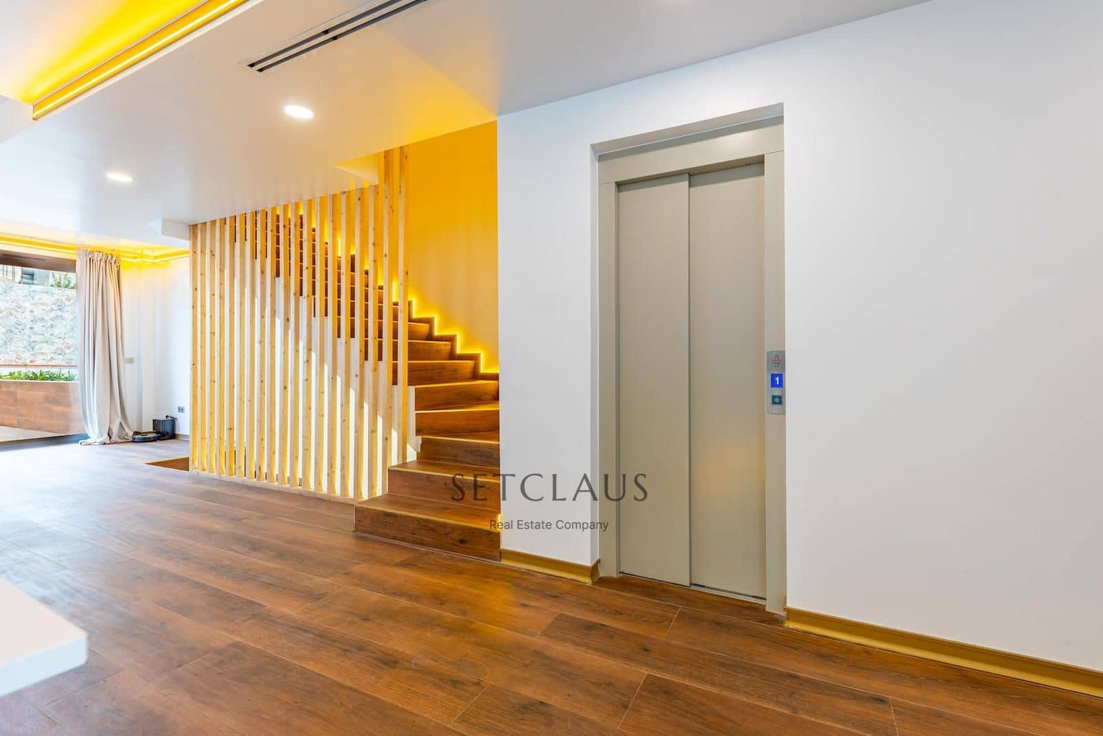 4 soveværelse Byhus til salg i Montgat med swimmingpool garage - € 915.000 (Ref: 5765251)