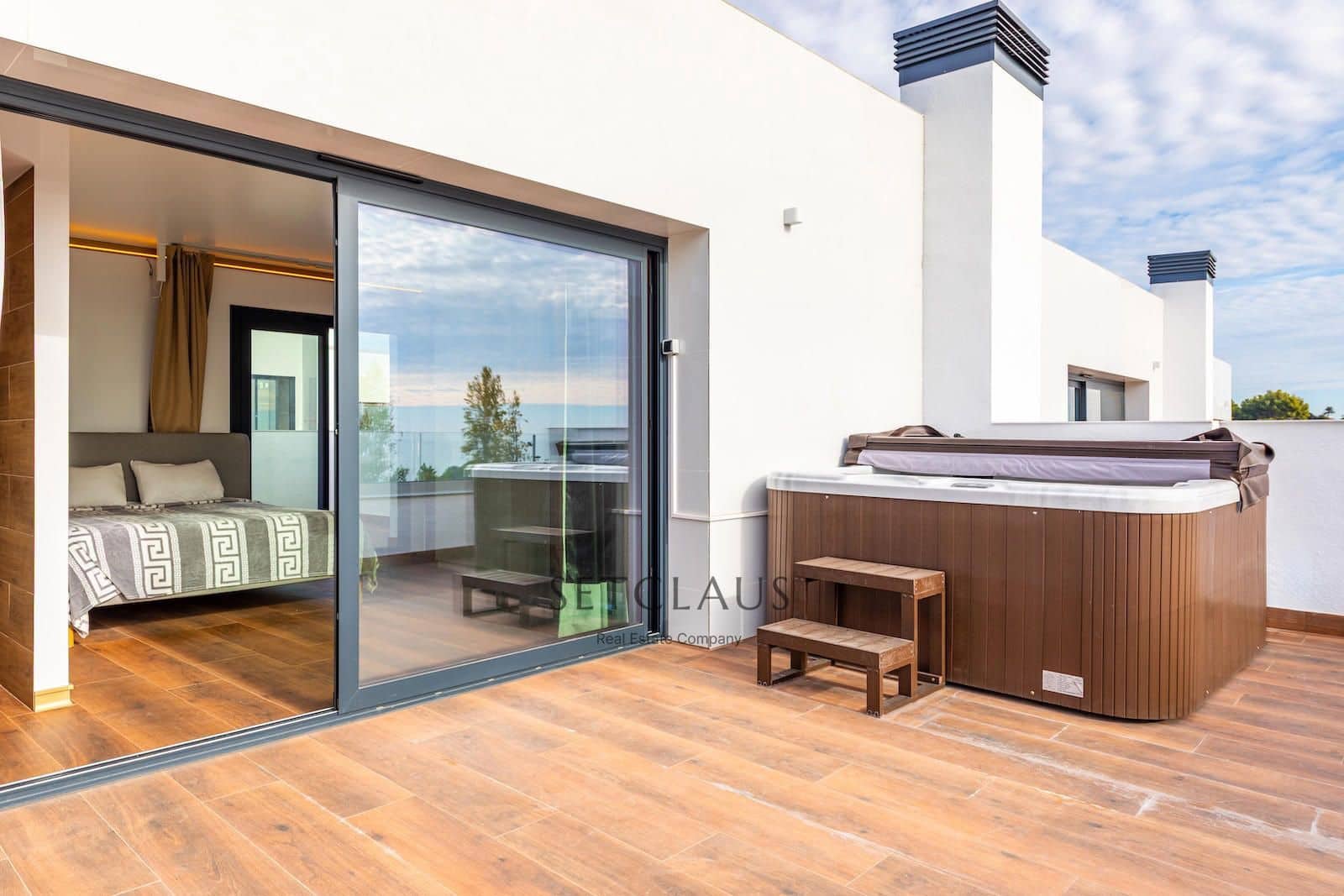 4 soveværelse Byhus til salg i Montgat med swimmingpool garage - € 915.000 (Ref: 5765251)