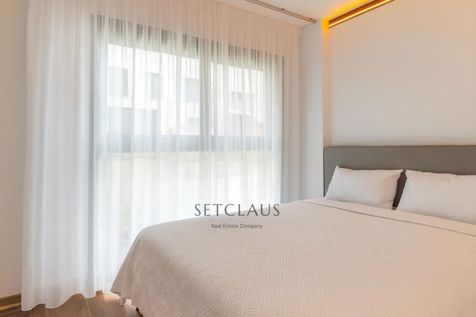 4 soveværelse Byhus til salg i Montgat med swimmingpool garage - € 915.000 (Ref: 5765251)