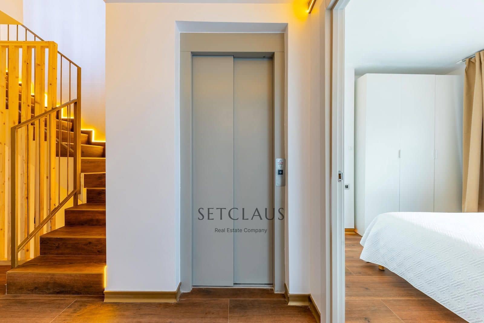 4 soveværelse Byhus til salg i Montgat med swimmingpool garage - € 915.000 (Ref: 5765251)