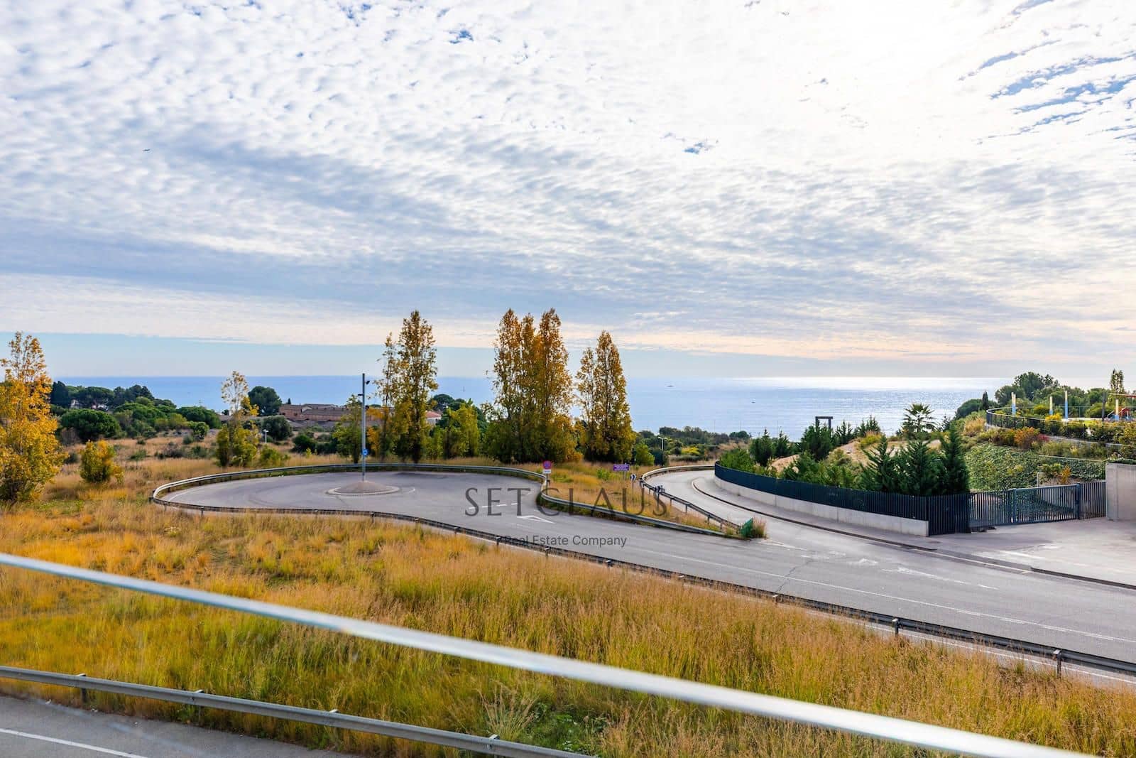 4 soveværelse Byhus til salg i Montgat med swimmingpool garage - € 915.000 (Ref: 5765251)