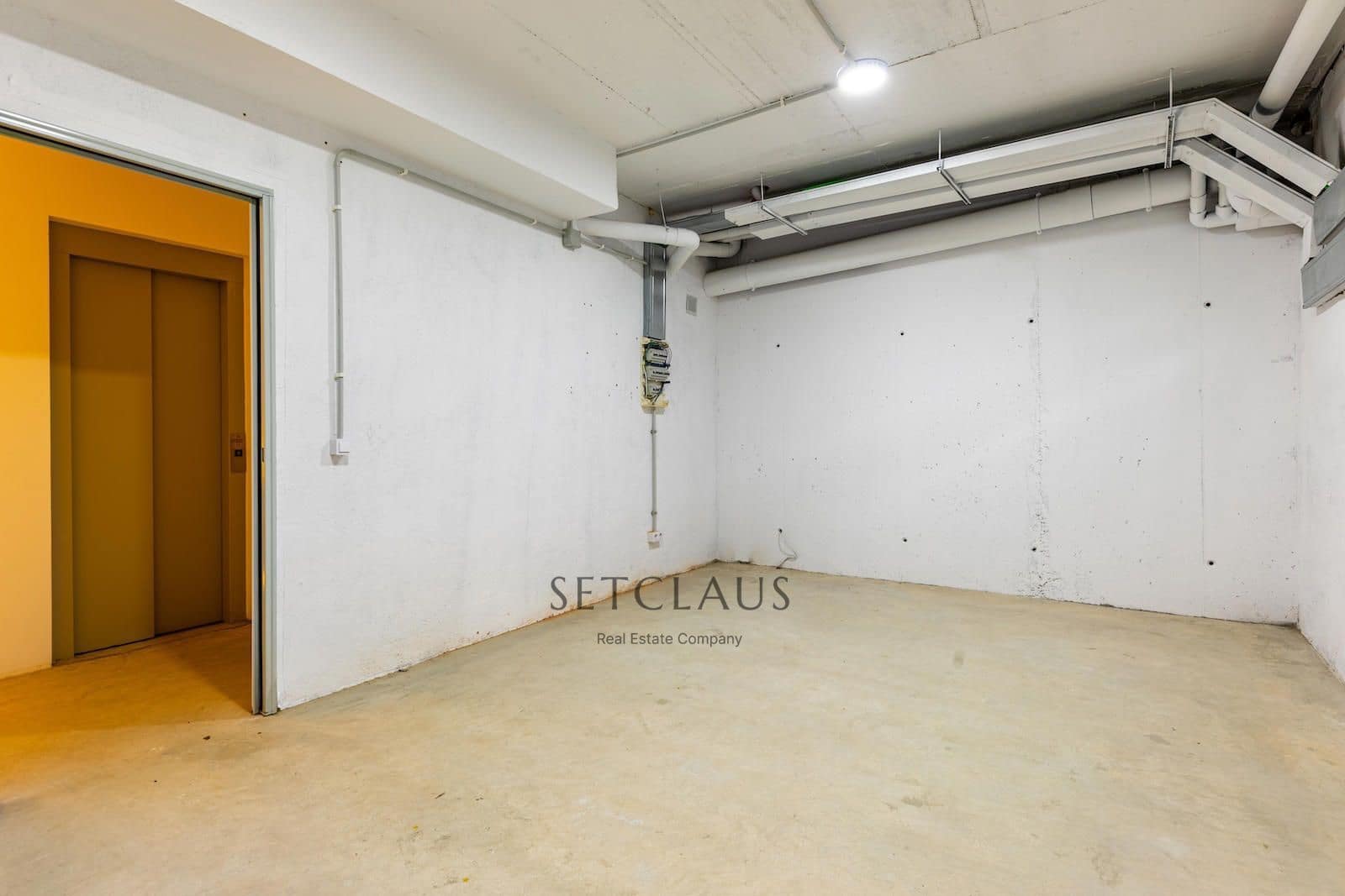 4 soveværelse Byhus til salg i Montgat med swimmingpool garage - € 915.000 (Ref: 5765251)