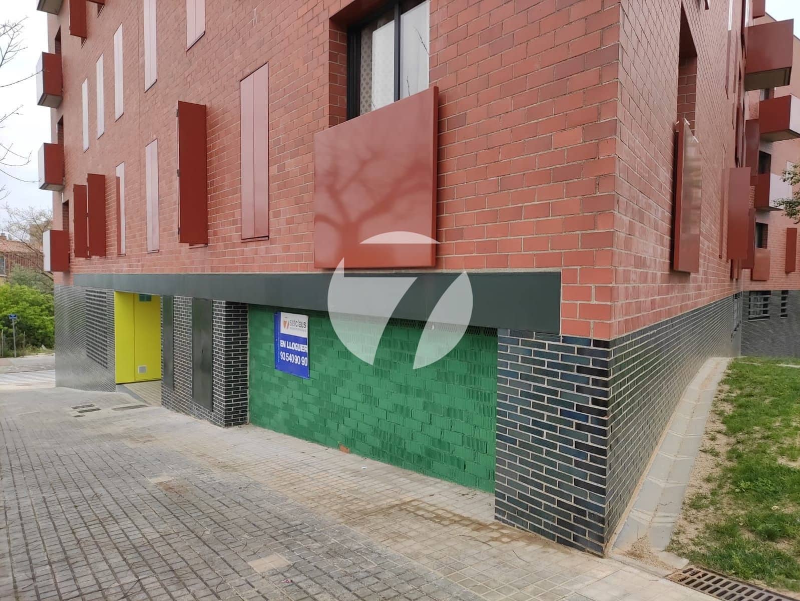 Erhverv til leje i Montgat - € 1.200 (Ref: 6819604)