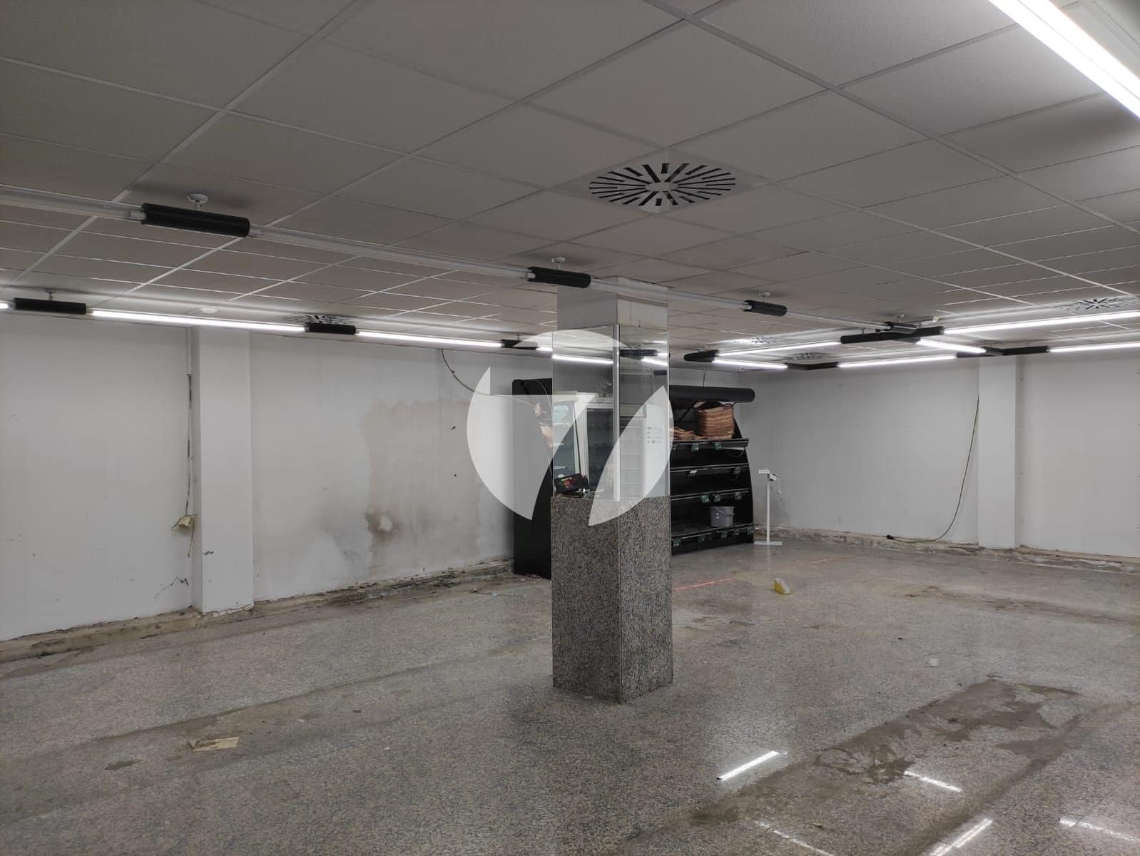 Erhverv til leje i Montgat - € 2.300 (Ref: 6819605)