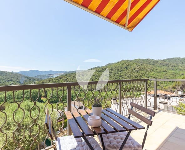 7 bedroom Villa for sale in Dosrius with pool garage - € 750,000 (Ref: 6889282)