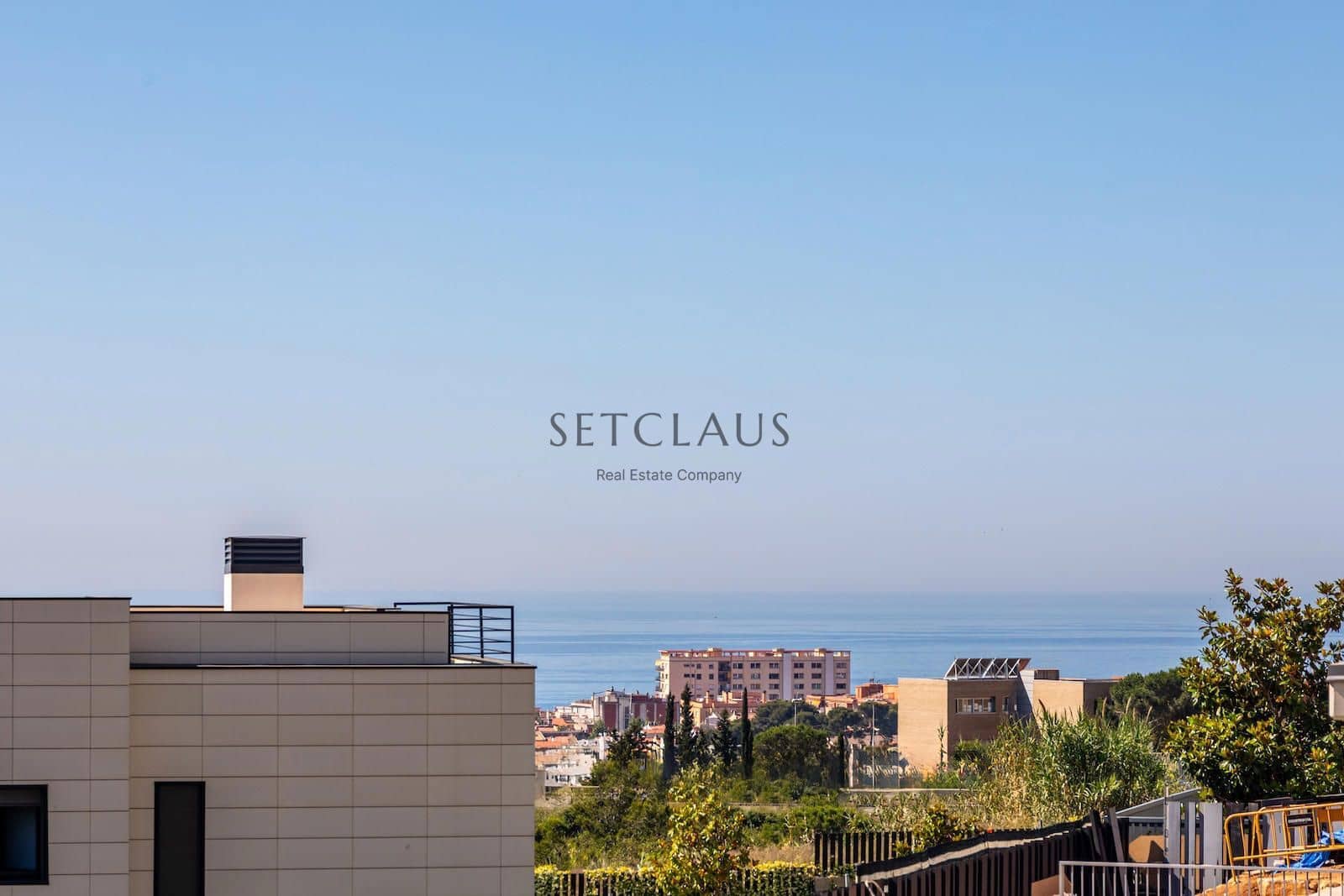 4 makuuhuone Huvila myytävänä paikassa Teia mukana uima-altaan 
autotalli - 1 100 000 € (Ref: 6965615)