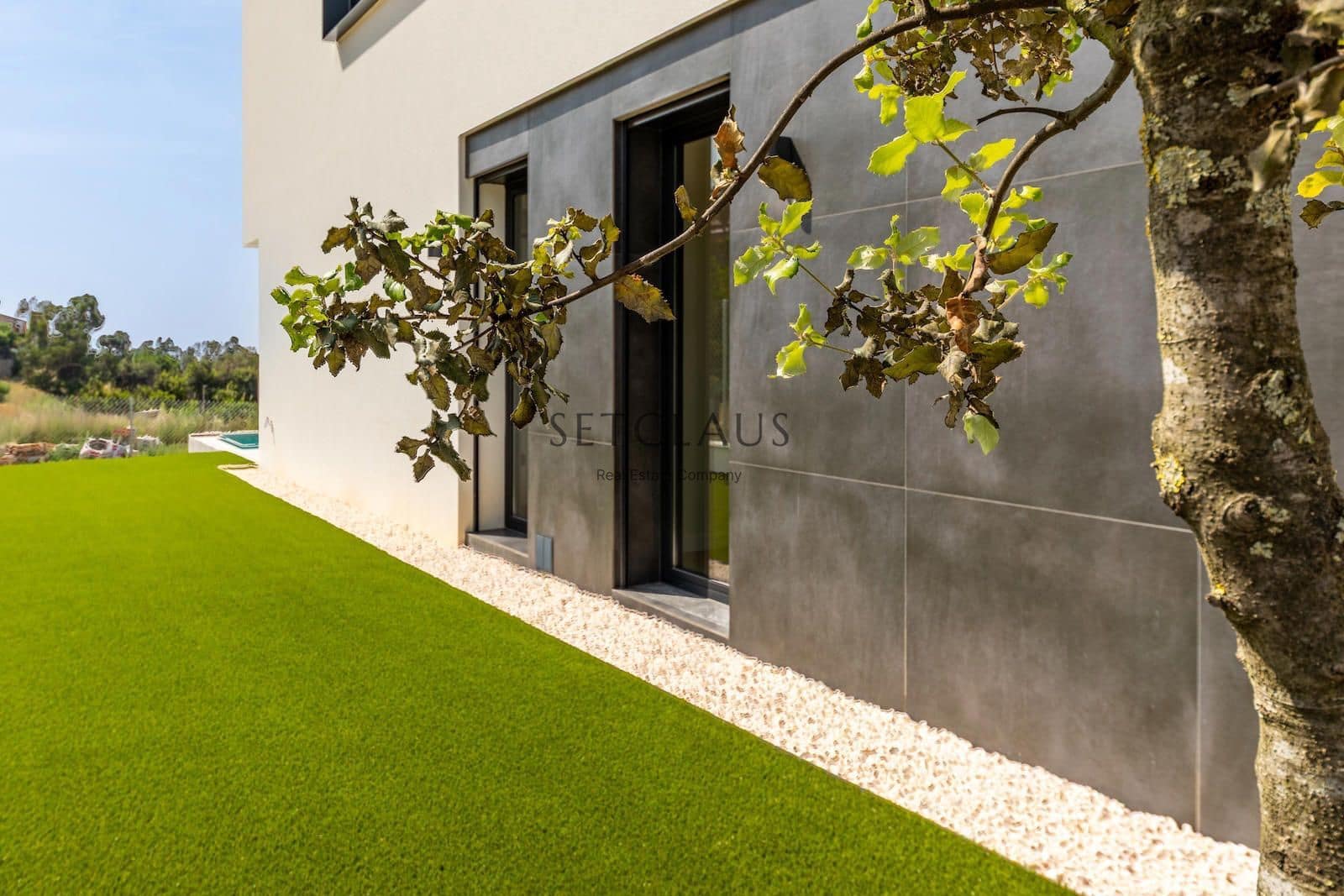 4 makuuhuone Huvila myytävänä paikassa Teia mukana uima-altaan 
autotalli - 1 100 000 € (Ref: 6965615)