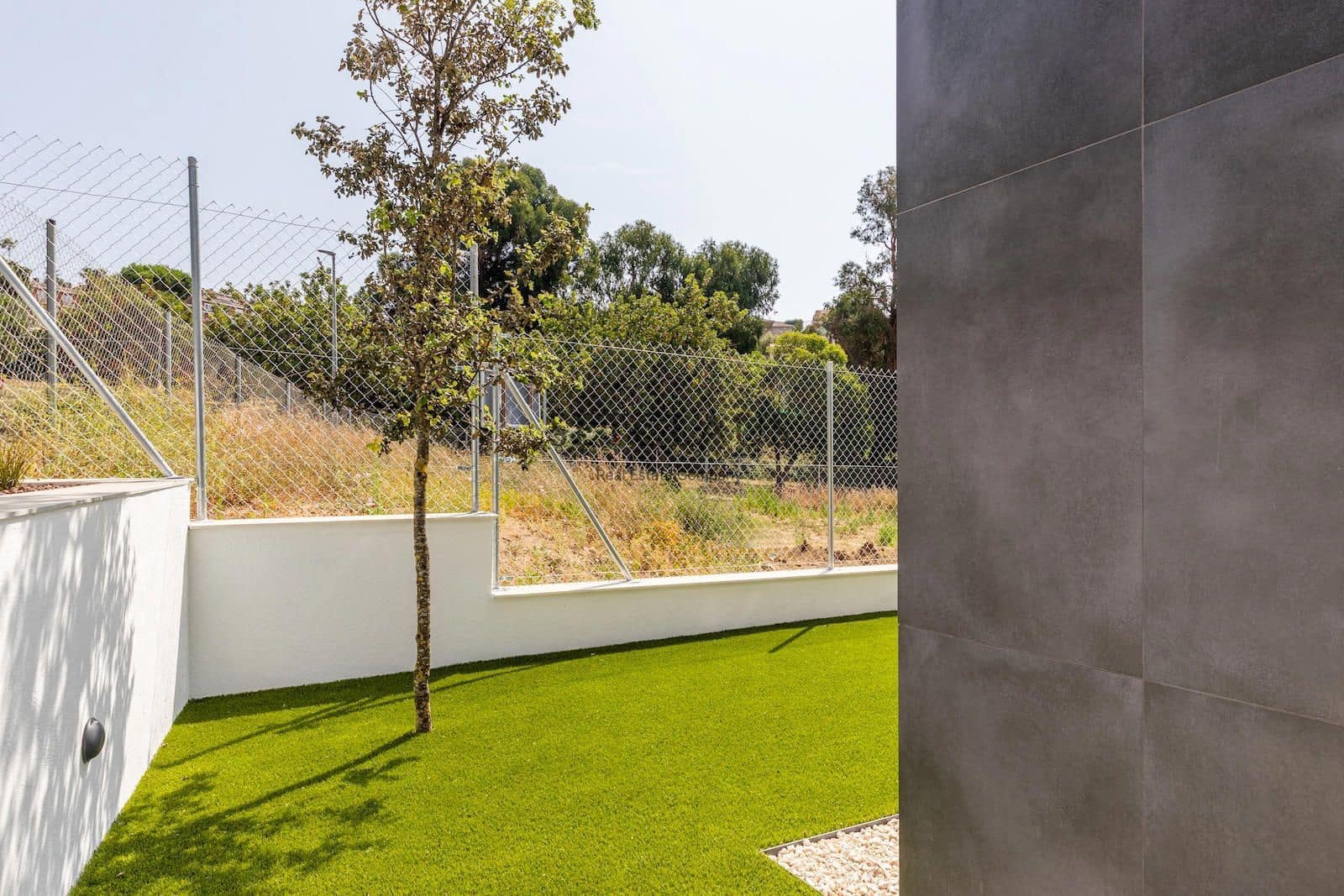 4 makuuhuone Huvila myytävänä paikassa Teia mukana uima-altaan 
autotalli - 1 100 000 € (Ref: 6965615)