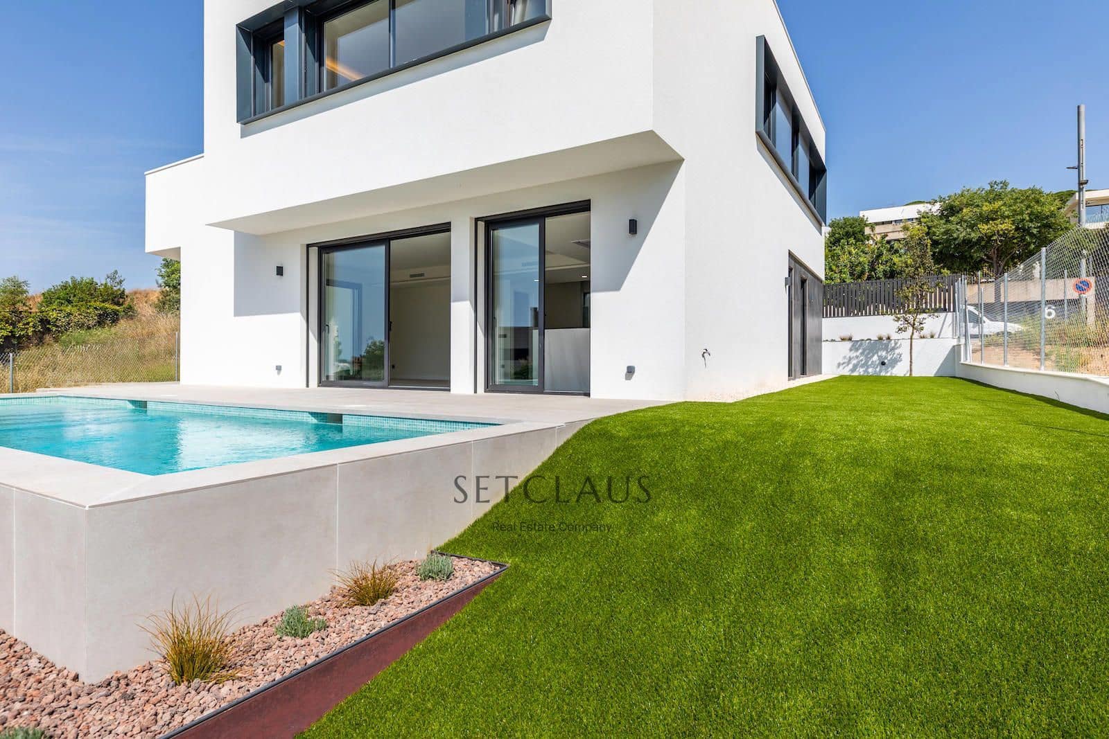 4 bedroom Villa for sale in Teia with pool garage - € 1,100,000 (Ref: 6965615)