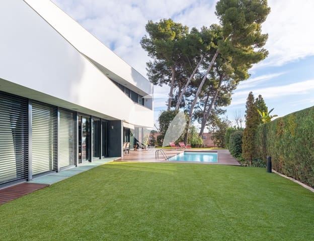 5 soveværelse Villa til salg i Premià de Dalt med swimmingpool garage - € 1.600.000 (Ref: 7352776)