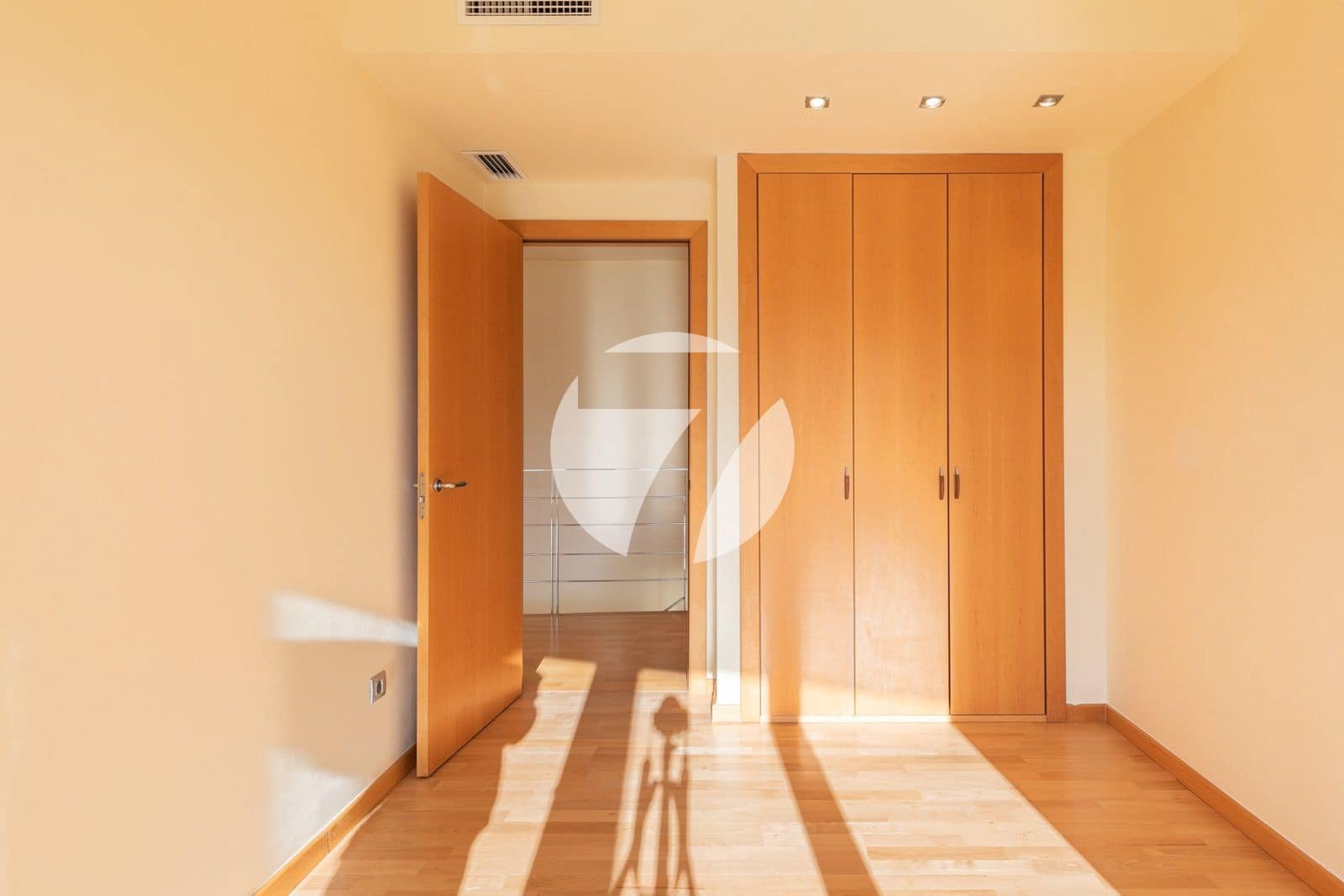 4 soveværelse Villa til salg i Cabrils med swimmingpool garage - € 980.000 (Ref: 7426681)