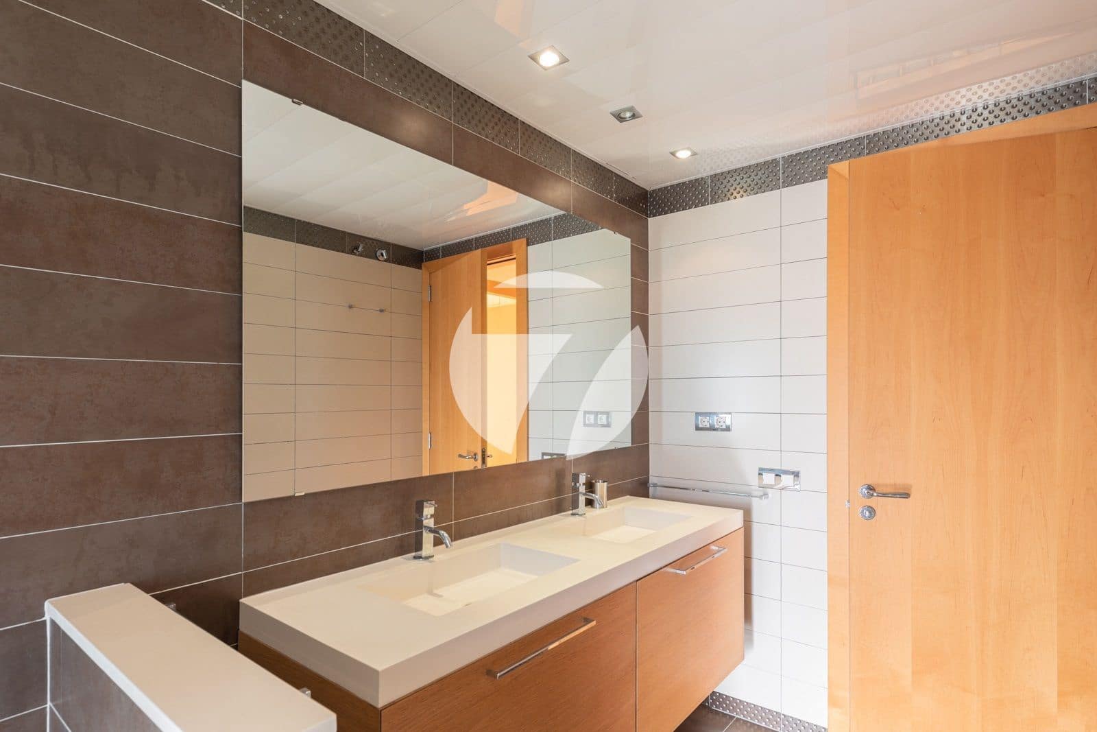 4 soveværelse Villa til salg i Cabrils med swimmingpool garage - € 980.000 (Ref: 7426681)