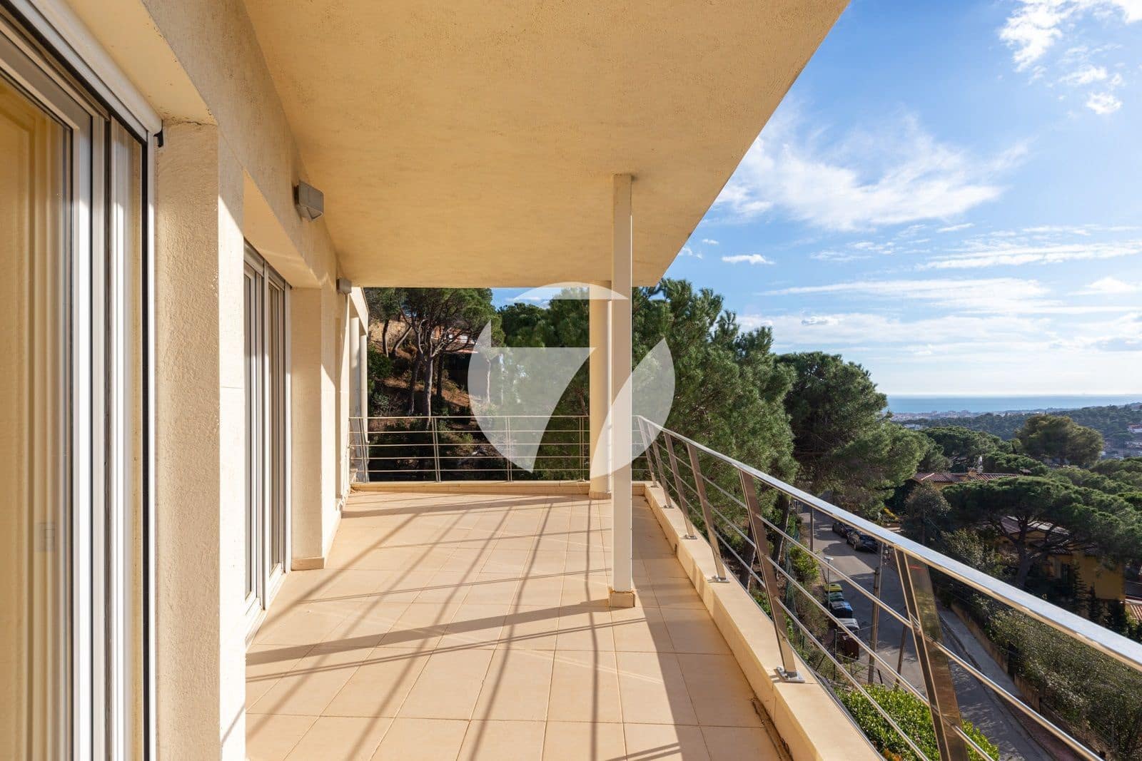 4 soveværelse Villa til salg i Cabrils med swimmingpool garage - € 980.000 (Ref: 7426681)