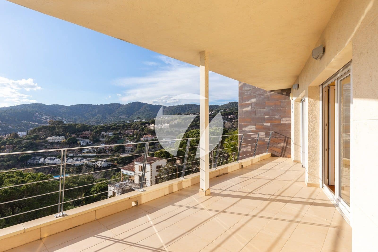 4 soveværelse Villa til salg i Cabrils med swimmingpool garage - € 980.000 (Ref: 7426681)