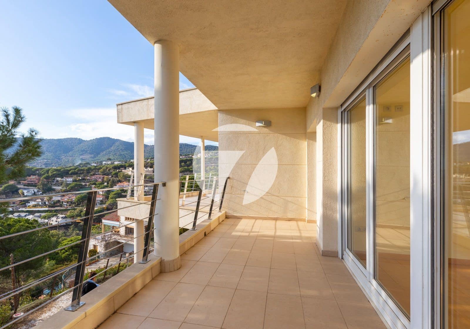 4 soveværelse Villa til salg i Cabrils med swimmingpool garage - € 980.000 (Ref: 7426681)