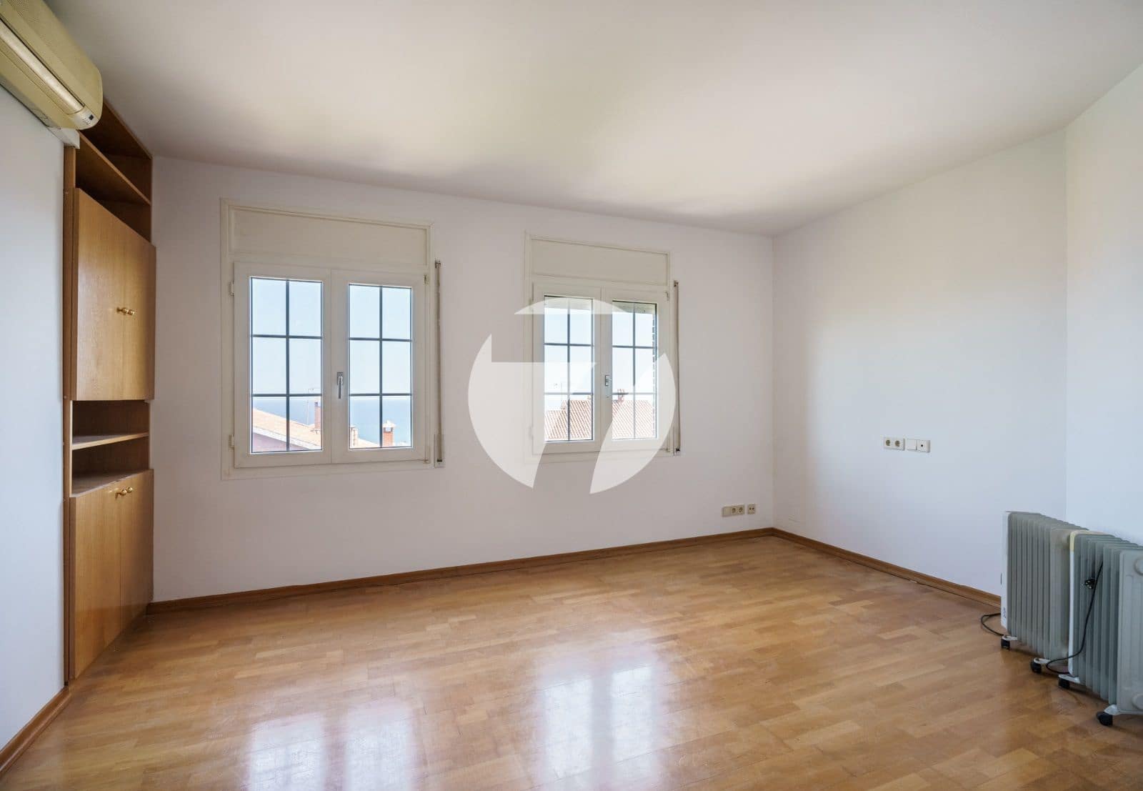 5 soveværelse Villa til salg i Teia med swimmingpool - € 1.780.000 (Ref: 7733659)